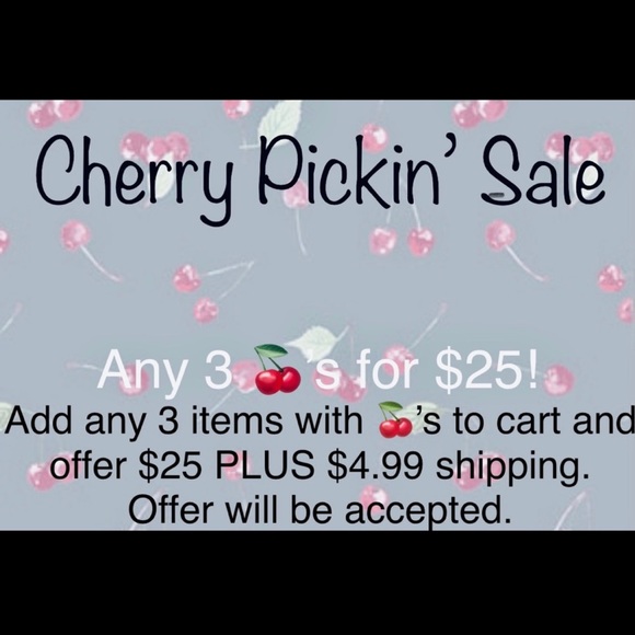 Avenue Blouse - Picture 2 of 7